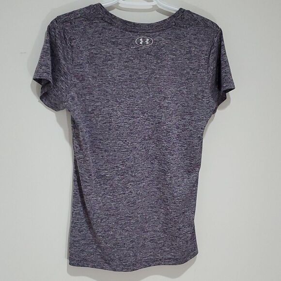 UNDER Armour small purple loose fit heatgear athletic short sleeve shirt - Picture 5 of 6
